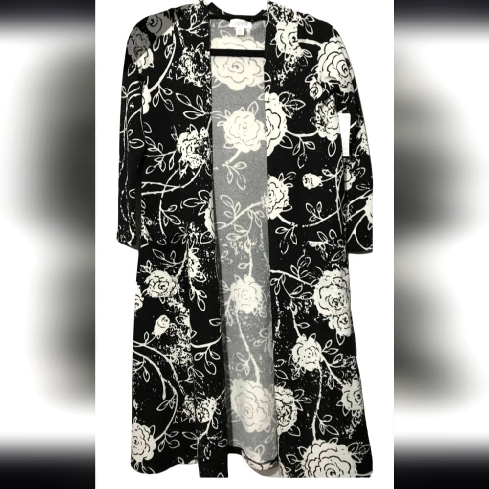 Lularoe Sarah Cartigan XS(0-4) Floral 🖤Black & White🤍 🌹NWT
